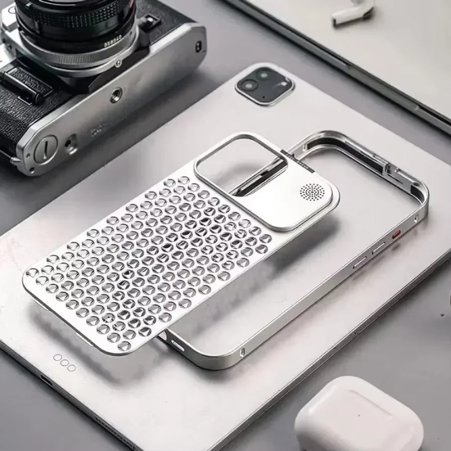 Luxury iPhone Case — Aluminum Aromatherapy Heat-Dissipation Cover with Auto-Popup Fragrance, Shockproof Metal Frame and Anti-Fingerprint Lightweight Design