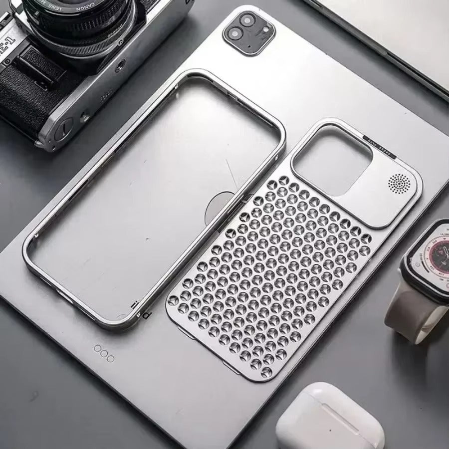 Luxury iPhone Case — Aluminum Aromatherapy Heat-Dissipation Cover with Auto-Popup Fragrance, Shockproof Metal Frame and Anti-Fingerprint Lightweight Design