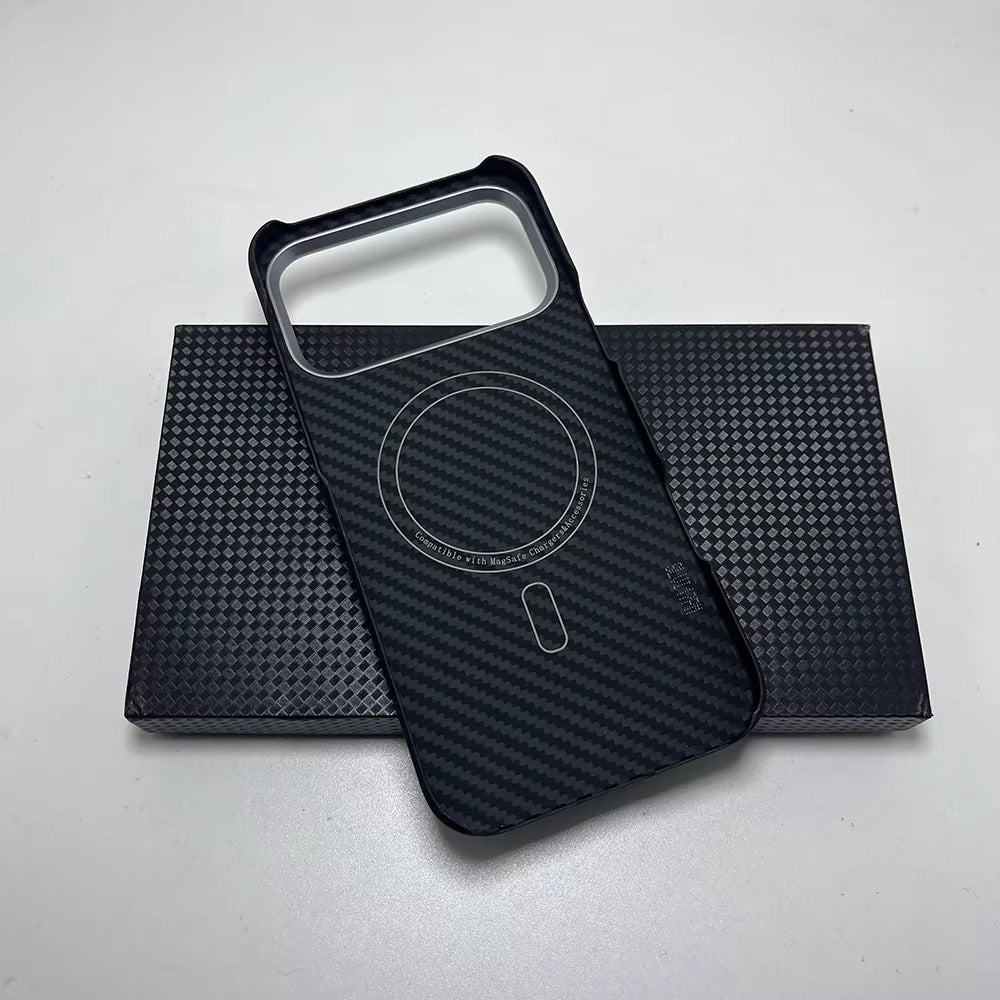 Luxury iPhone Case — Aramid Carbon Fiber MagSafe Cover with Ultra-Lightweight Half-Wrapped Protection and Durable Scratch-Resistant Texture
