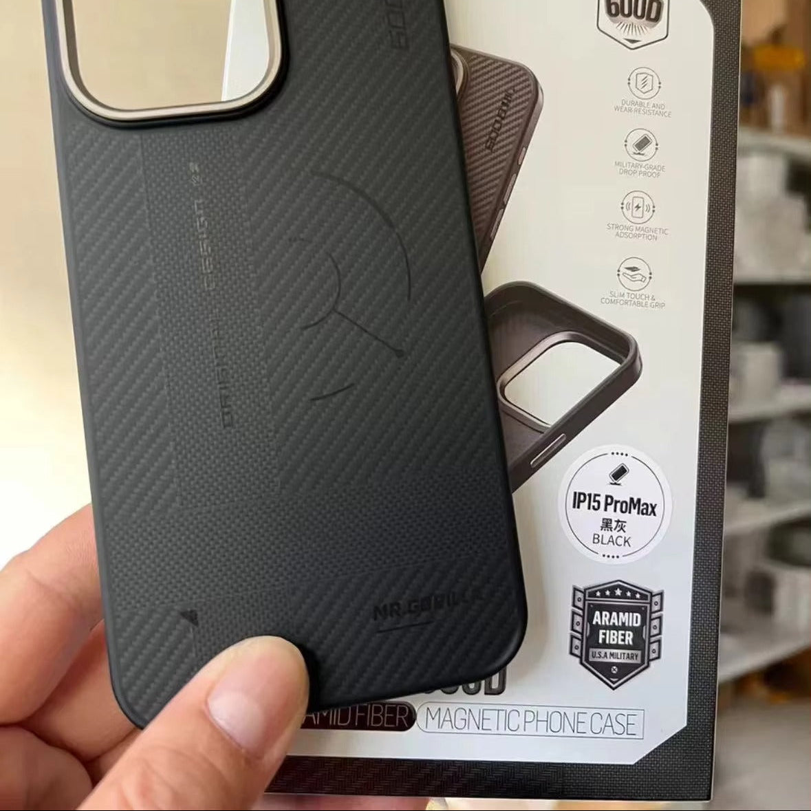 Luxury iPhone Case — Blueo 600D Kevlar Magnetic Armor Cover with Anti-Fingerprint Non-Slip Design and Full-Protection Shockproof Build