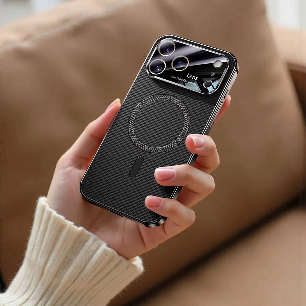 Luxury iPhone Case — Carbon-Fiber Pattern MagSafe Wireless-Charging Cover with Shockproof Plating Design and Slim TPU Protection