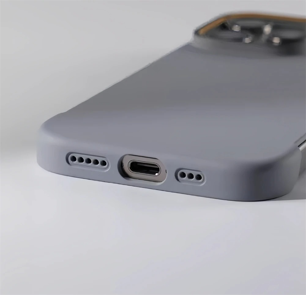 Luxury iPhone Case — Frameless Alloy-Lens MagSafe Cover with Heat-Dissipation Design, Slim Wireless-Charging PC Build & Lightweight Non-Slip Protection