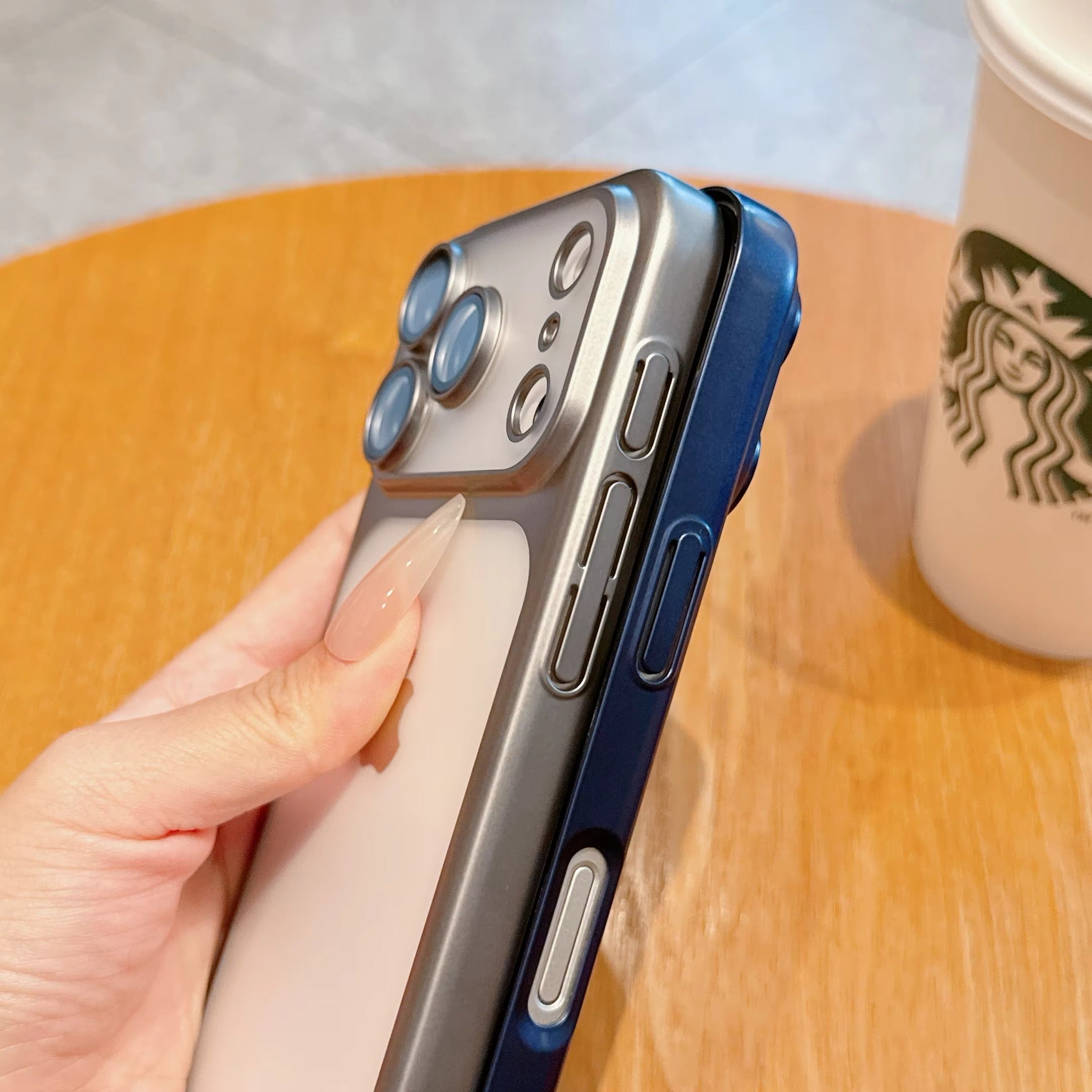 Luxury iPhone Case — Frosted Transparent Matte PC Armor Cover with Full Lens Protection and Plain Frame Design