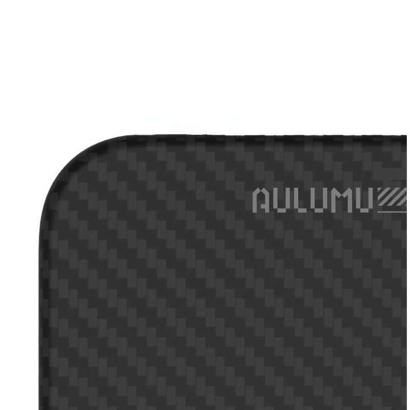 Luxury iPhone Case — Kevlar Aramid Fiber Magnetic Cover with Carbon Fiber Texture, Shockproof and Durable Protective Design