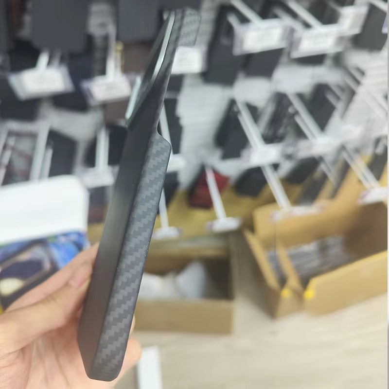 Elite iPhone Case — MagSafe Carbon Fiber 1500D Kevlar Cover with Metal Lens Ring, Shockproof Anti-Fingerprint Protection and Durable Textured Design