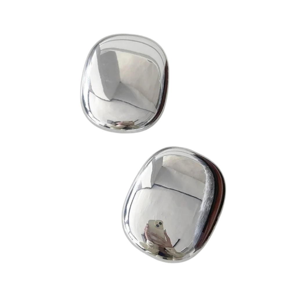 High-Quality AirPods Max Case – Electroplated Metal Heart Design Protective Cover for Headphones