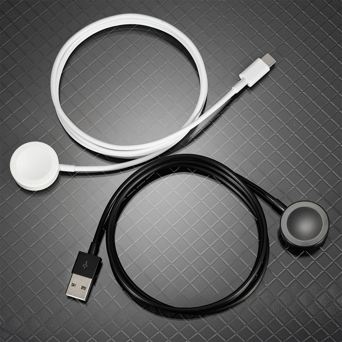 Luxury Apple Watch Fast Charger Stand – Desktop Silicone Charging Dock for 40–46mm Watches