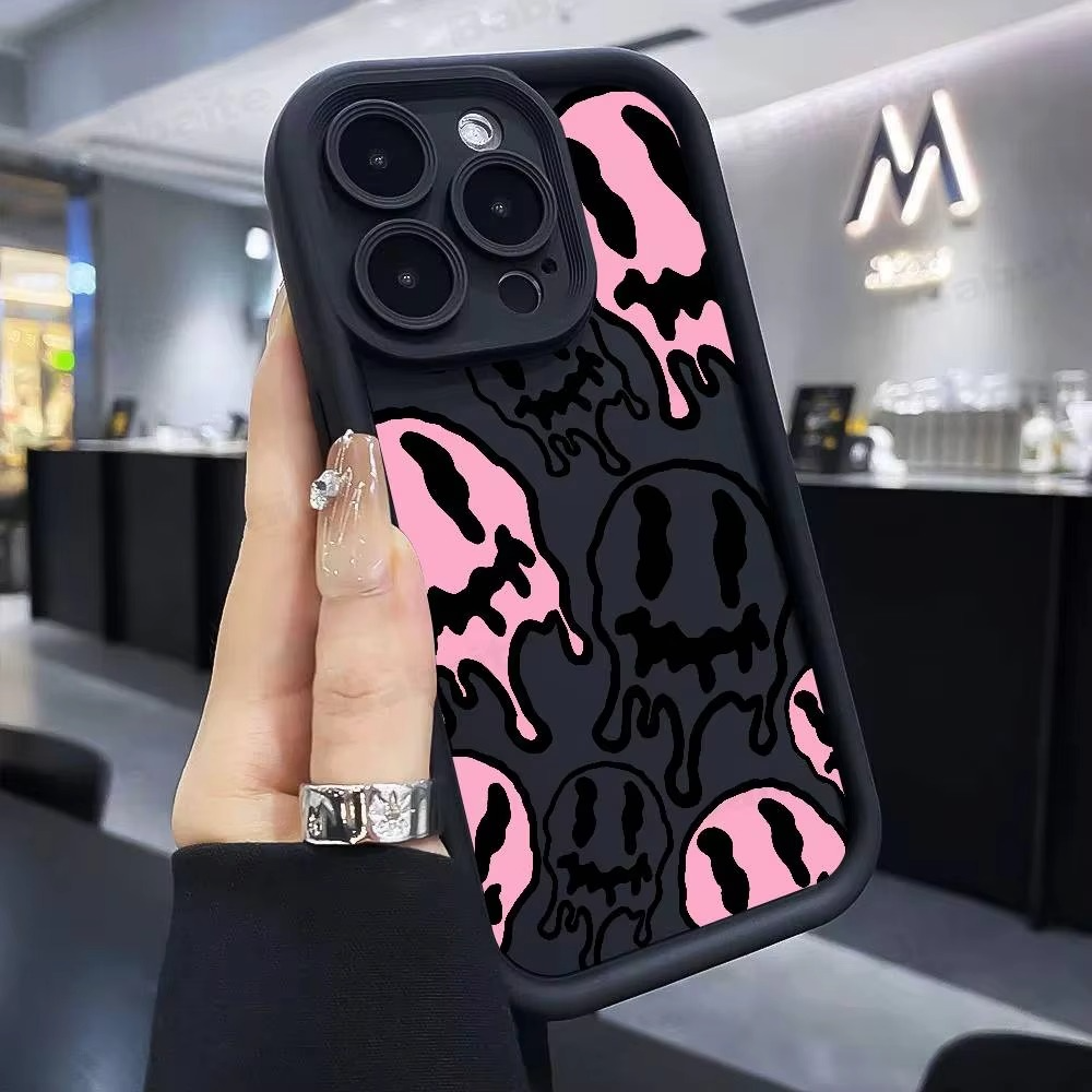 Luxury iPhone Case — Fashion Smile Face Pattern Silicone Cover with Soft-Touch Finish, Lightweight Protection & Everyday Grip Design