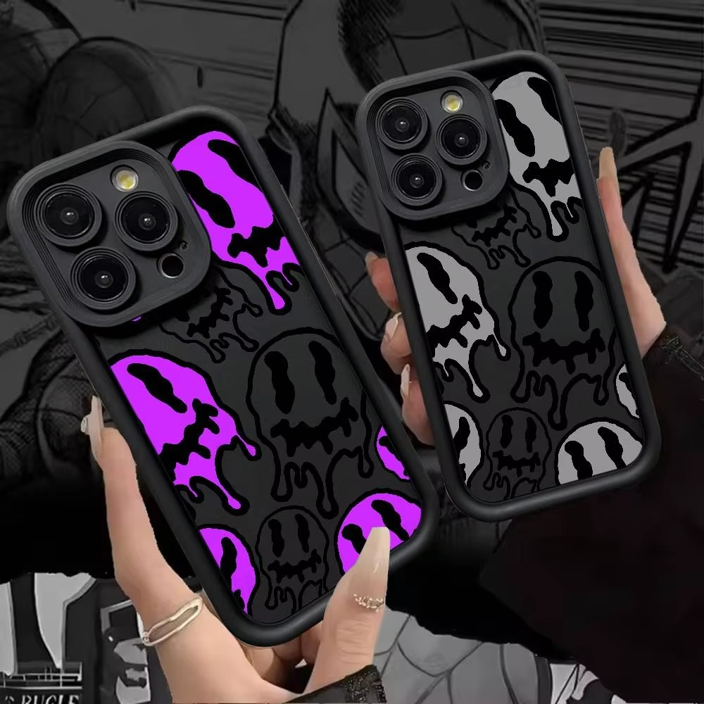 Luxury iPhone Case — Fashion Smile Face Pattern Silicone Cover with Soft-Touch Finish, Lightweight Protection & Everyday Grip Design