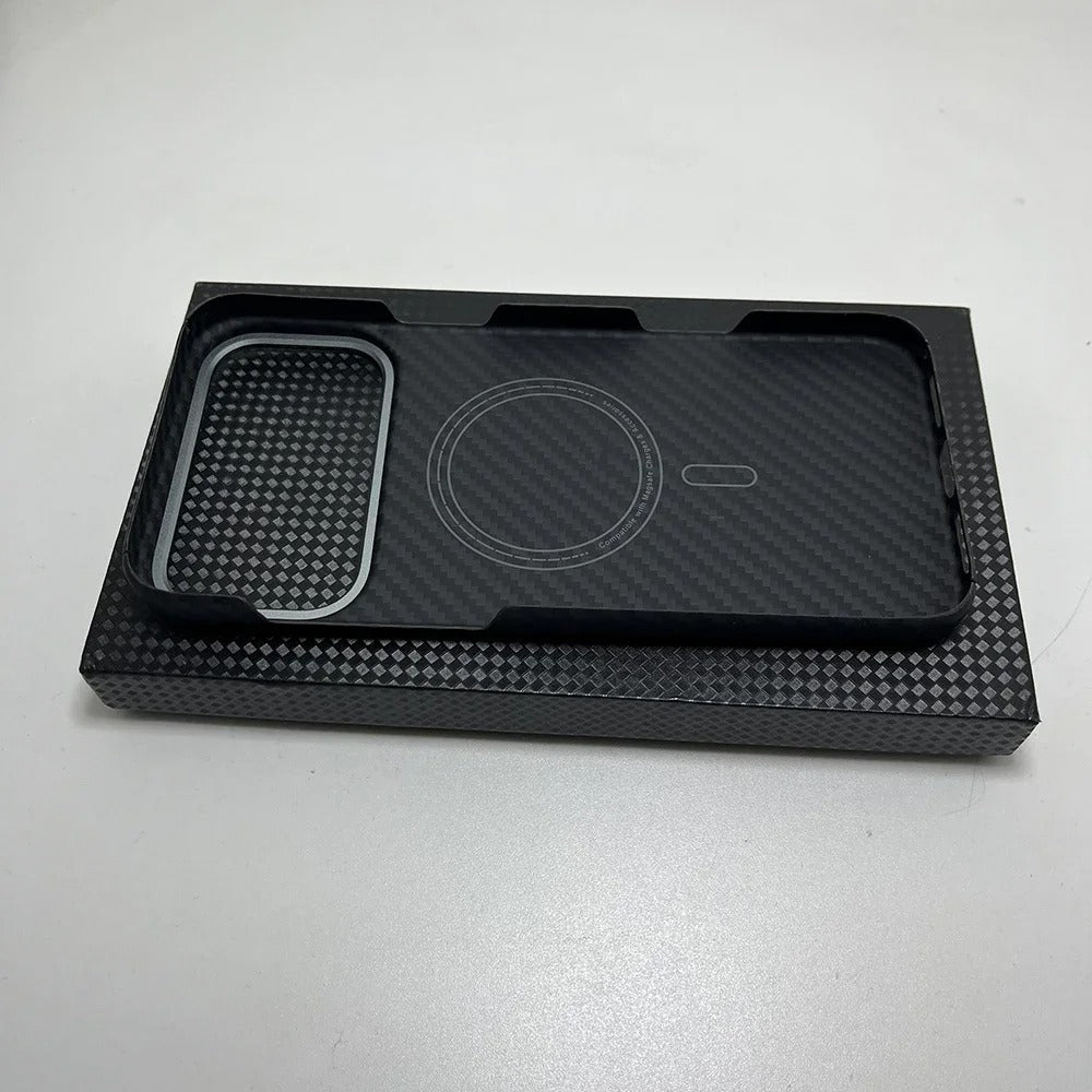 Luxury iPhone Case — Real Aramid Carbon Fiber MagSafe Cover with Ultra-Thin Full-Coverage Protection, Lightweight Durable Design and Camera Guard