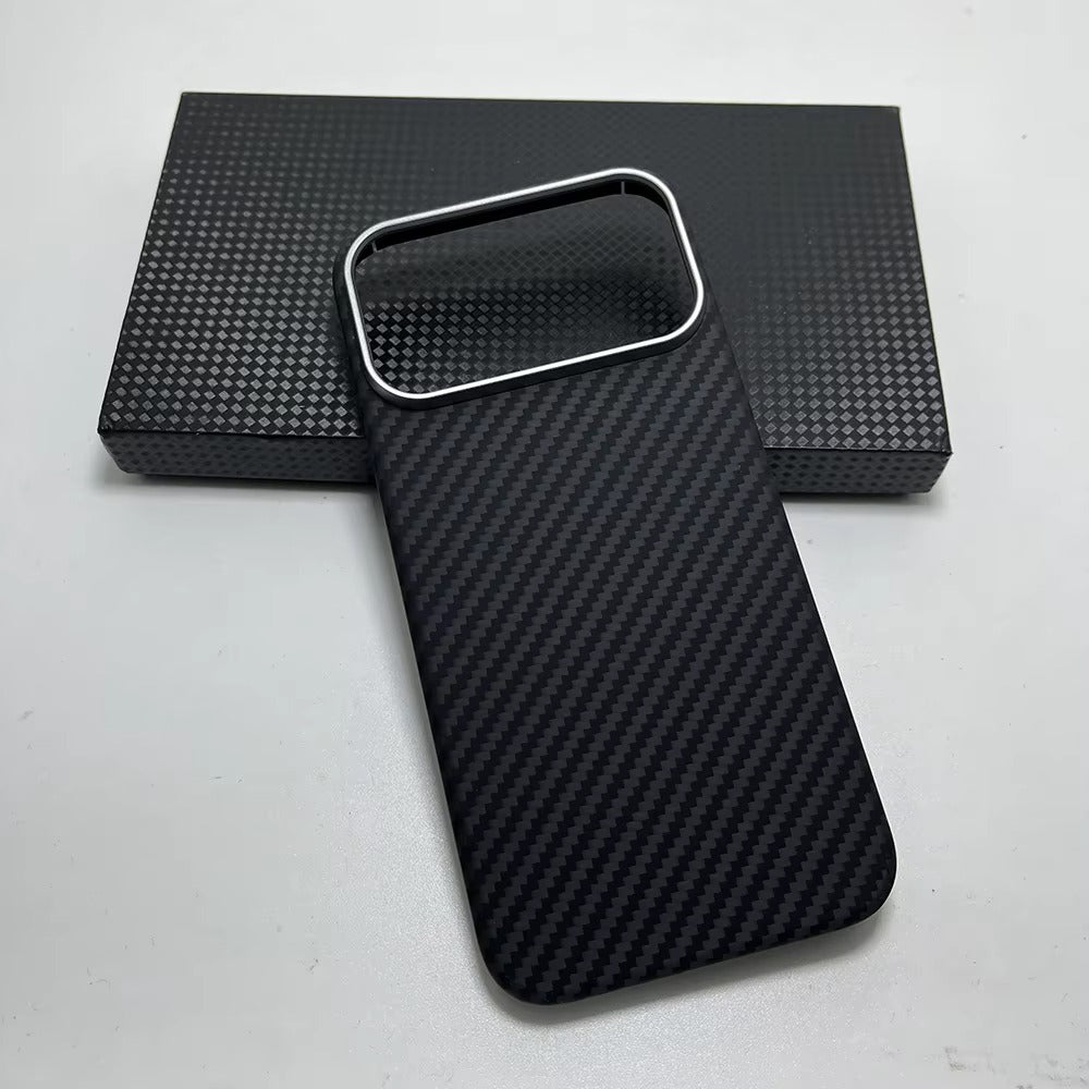 Luxury iPhone Case — Real Aramid Carbon Fiber MagSafe Cover with Ultra-Thin Full-Coverage Protection, Lightweight Durable Design and Camera Guard