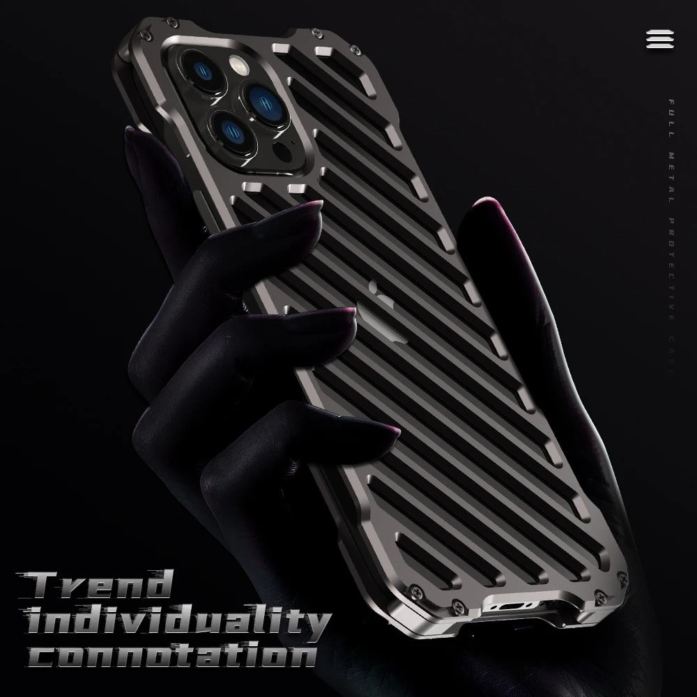 Luxury iPhone Case — Super Cool Aluminum Alloy Armor Cover with CNC Metal Design, Shockproof Dual-Layer Protection, Anti-Fingerprint Matte Finish & Lightweight Non-Slip Style