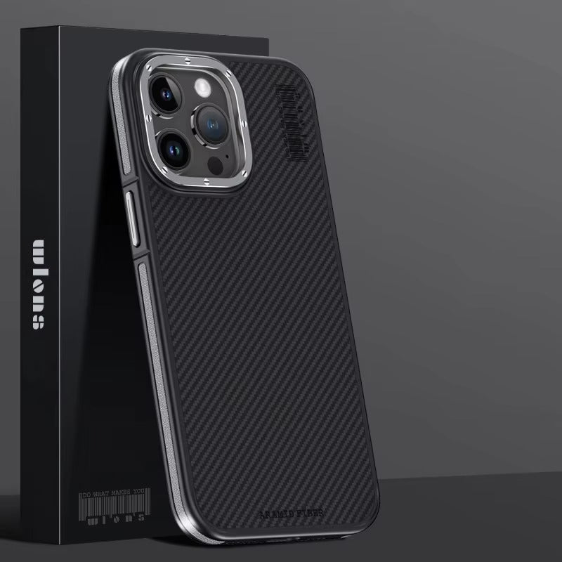 Premium iPhone Case — 600D Kevlar Series Magnetic Cover with Metal Camera Ring, Half-Wrapped Dual-Layer Carbon Fiber Protection & Anti-Fingerprint Design